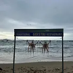 Апартаменти W Ханья (Крит)